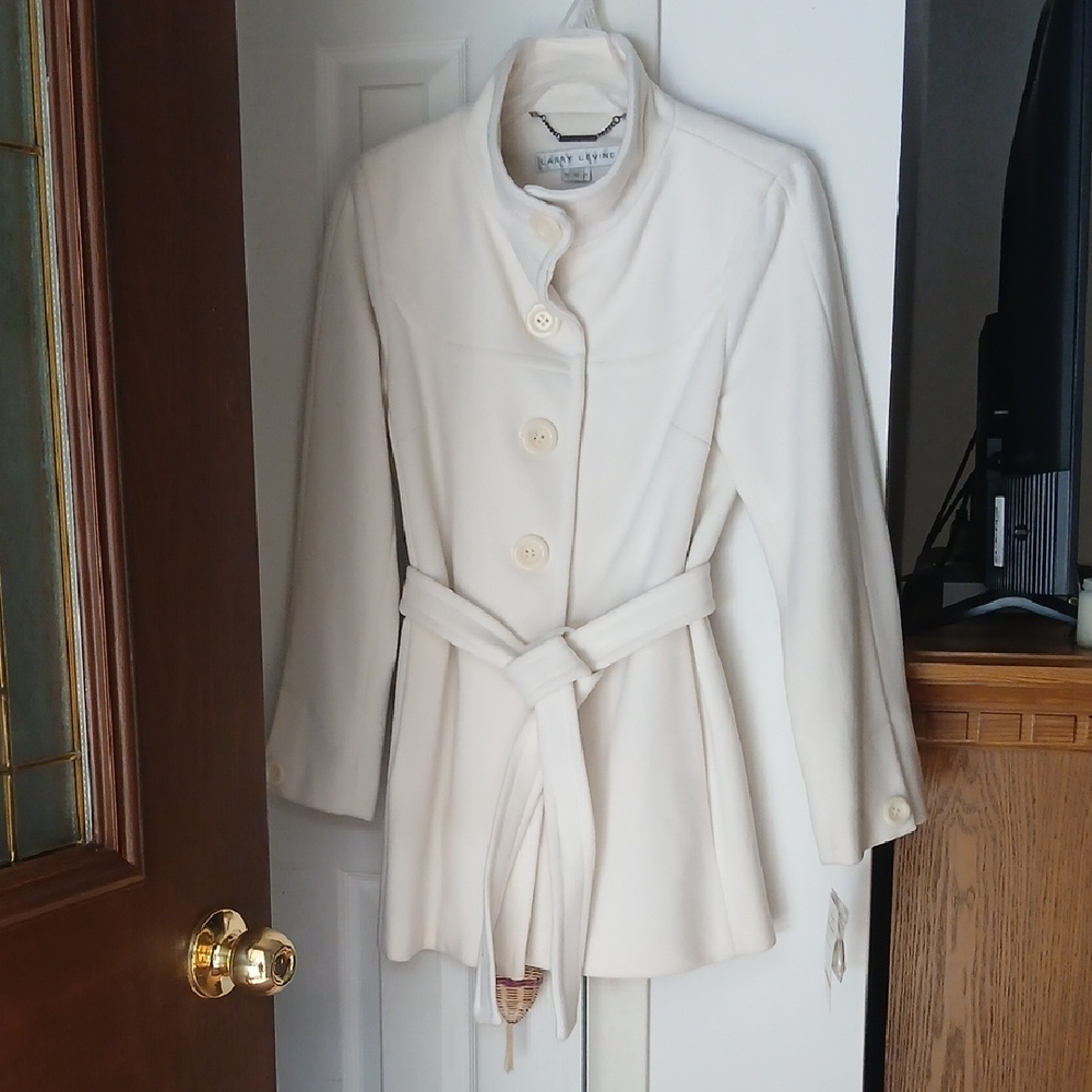 Larry Levine Winter White Coat